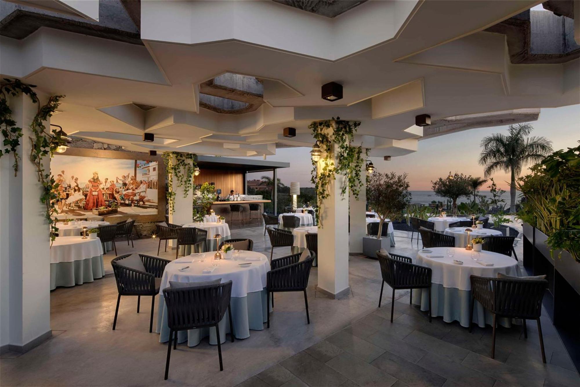 Royal Hideaway Corales Suites (Adults Only) Адехе Екстериор снимка
