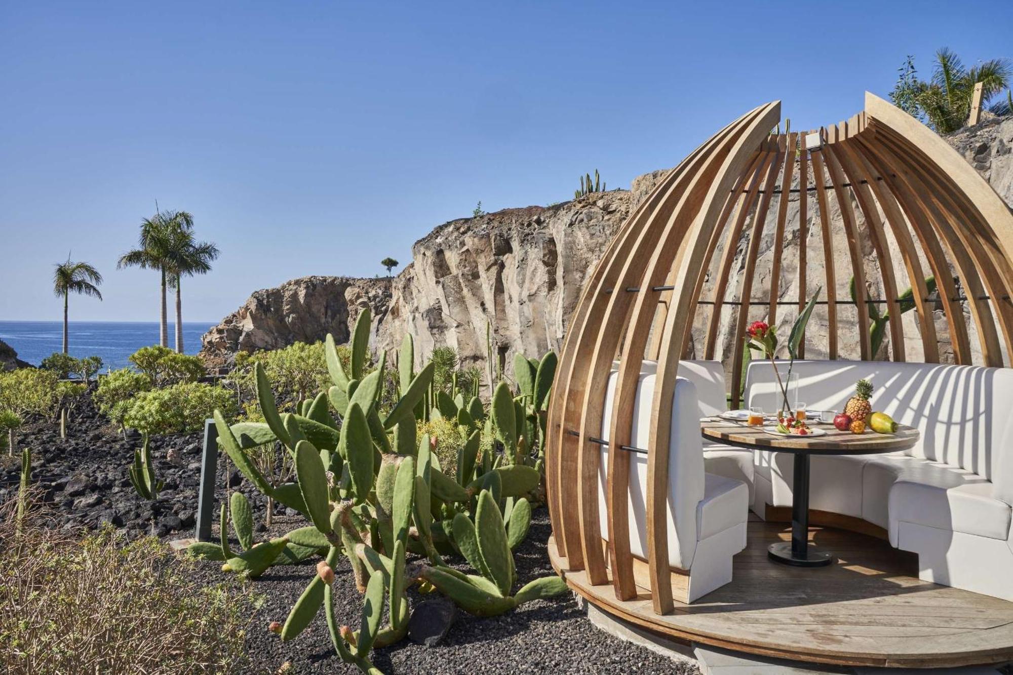 Royal Hideaway Corales Suites (Adults Only) Адехе Екстериор снимка