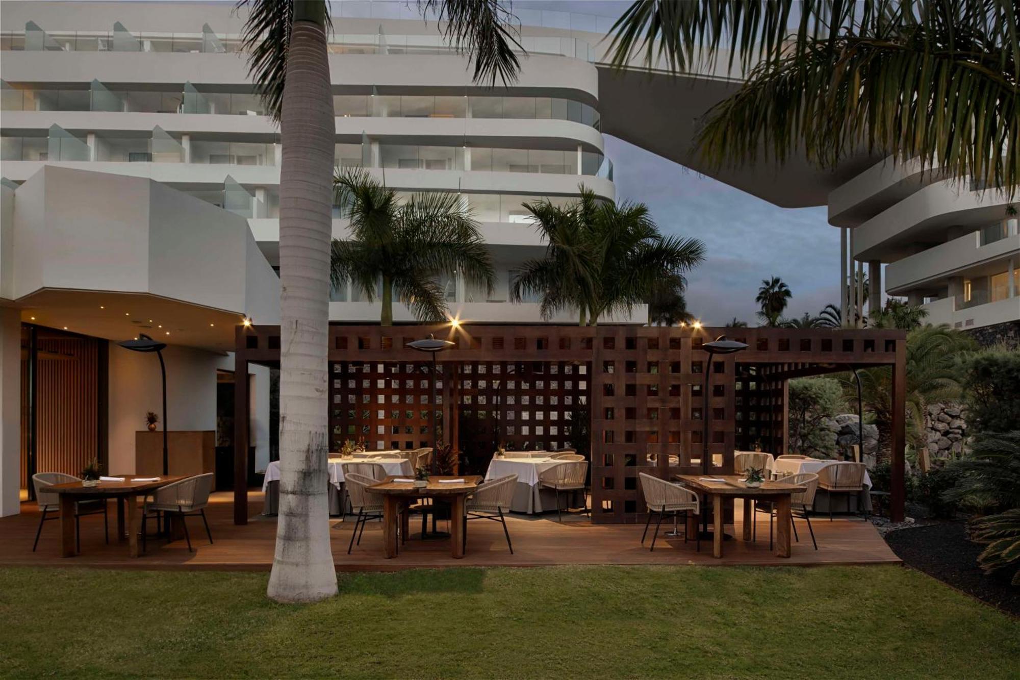 Royal Hideaway Corales Suites (Adults Only) Адехе Екстериор снимка