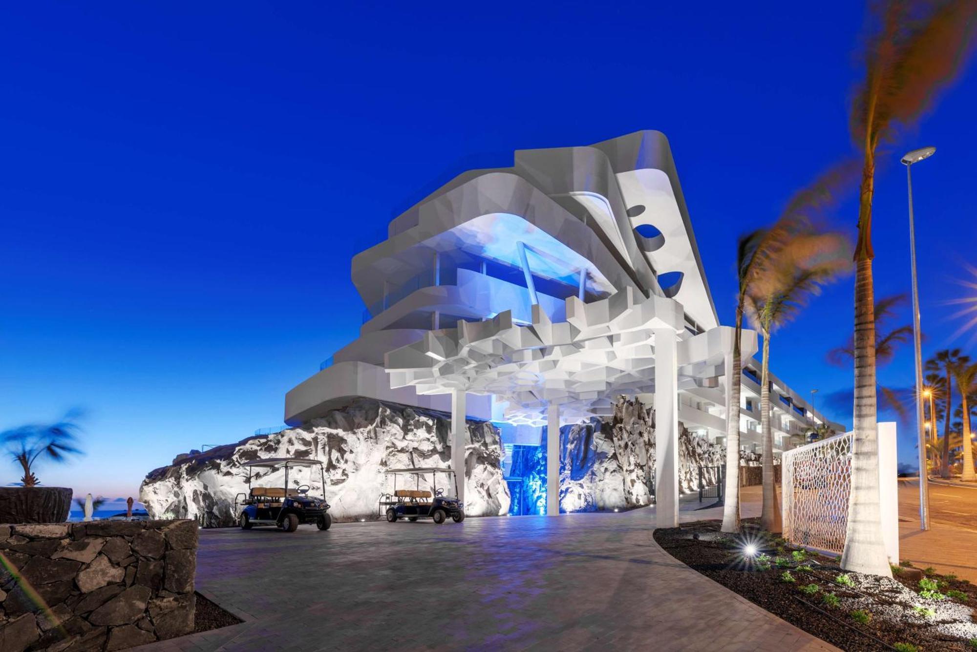 Royal Hideaway Corales Suites (Adults Only) Адехе Екстериор снимка
